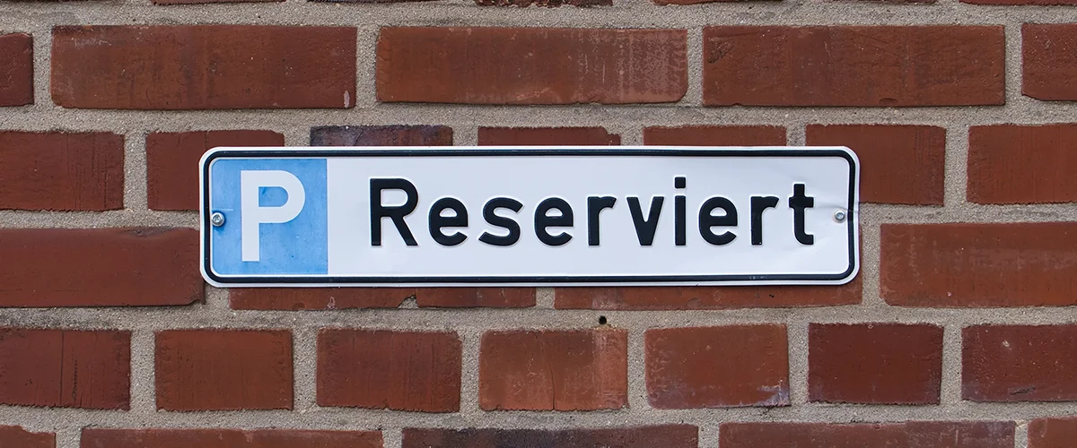 https://www.halteverbot.express/wp-content/uploads/2024/06/parkplatz-berlin-pre.webp